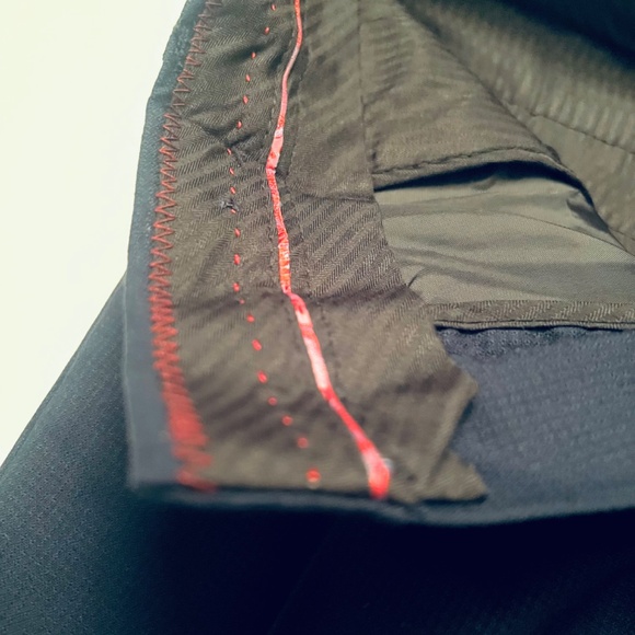 GORGEOUS Isaac Mizrahi Boys' Textured 2pc Slim Fit Suit - Stunning Classic! - Picture 4 of 10